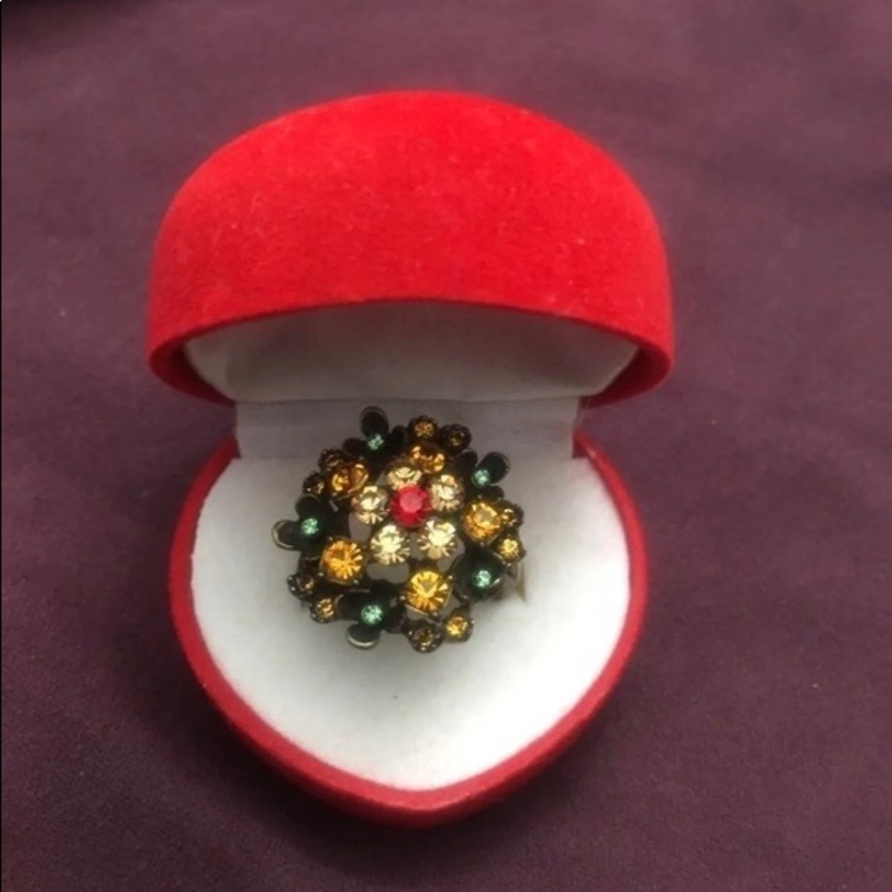 LaVintage Custom Swarovski Ring